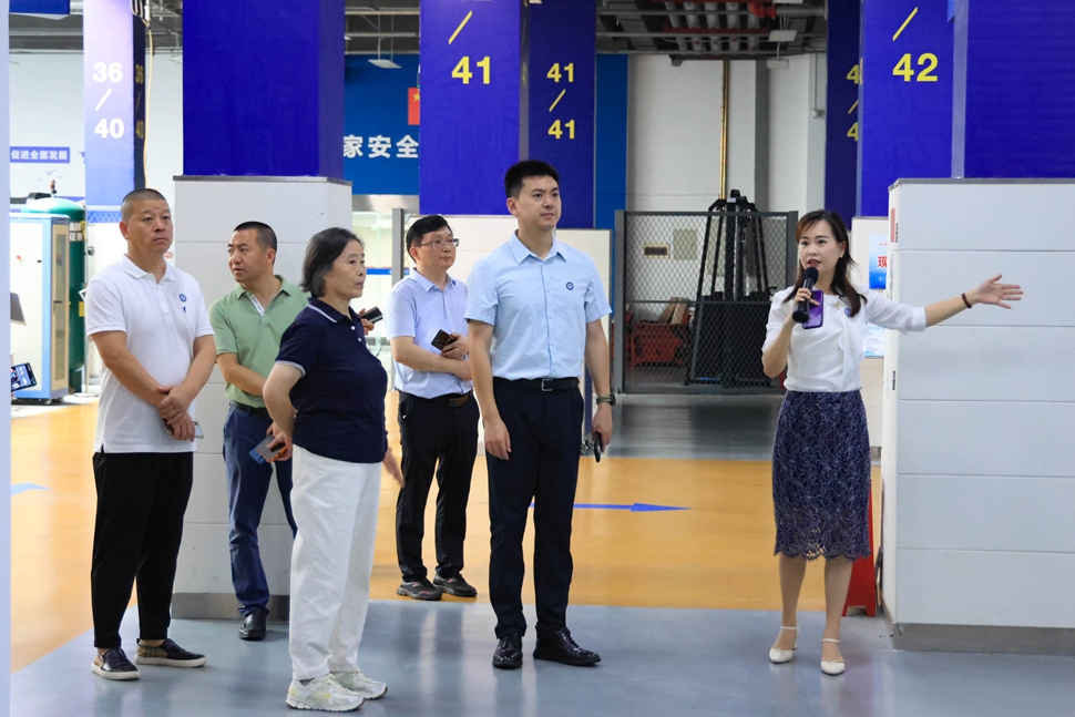 官网1 官网1