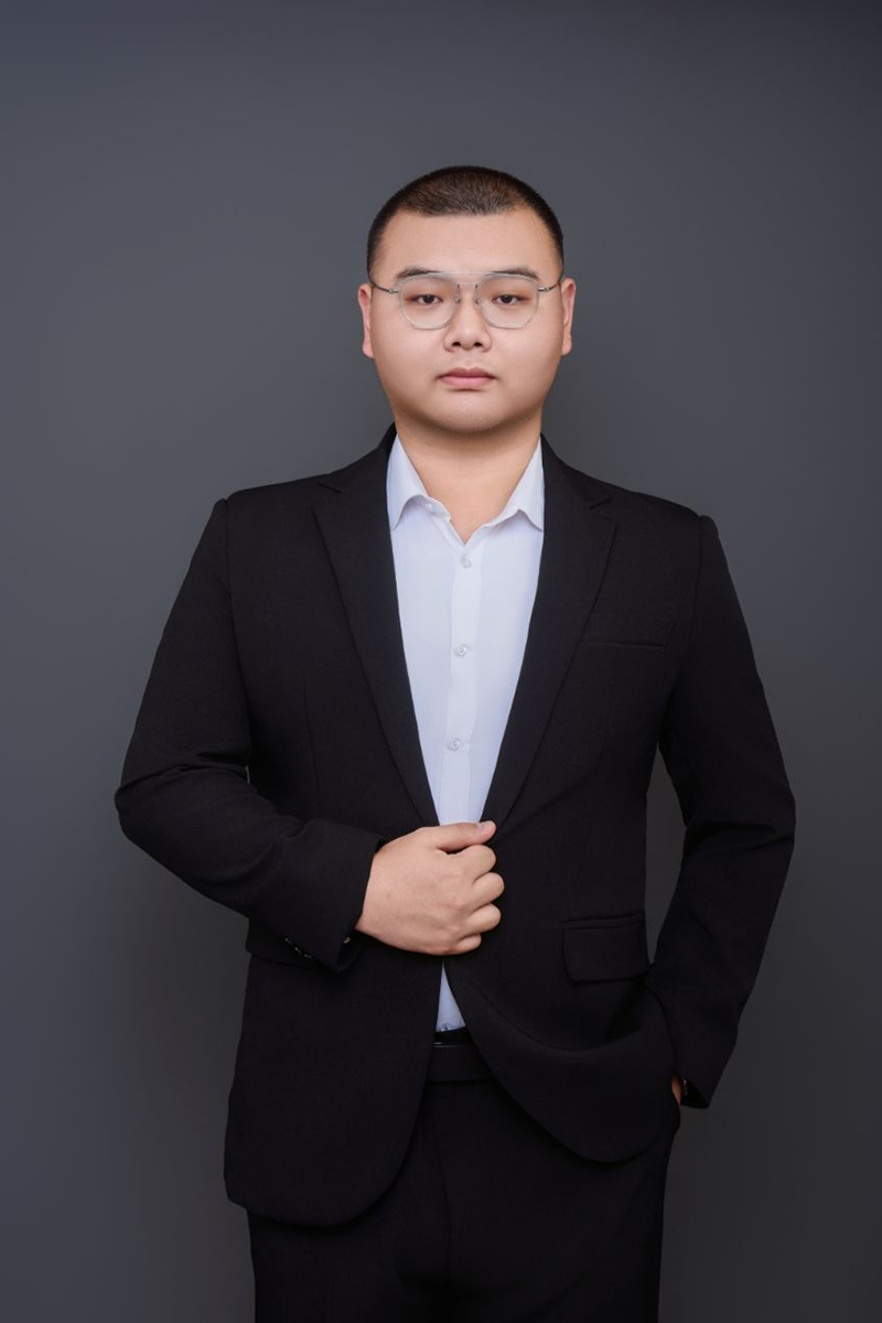 鲜晓龙 鲜晓龙
